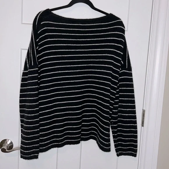 VICI Unwritten Striped Knit Sweater XS/S - Picture 3 of 4